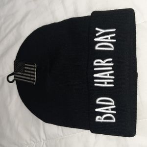 NWT Bad Hair Day Winter Skully Beanie Hat